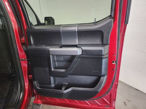 Used 2019 Ford F150 XLT w/ Equipment Group 302A Luxury AWD/4WD image 31