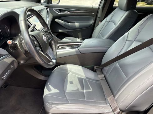 Used 2022 Buick Enclave Premium FWD image 14