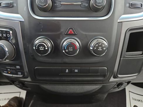 Used 2024 RAM 1500 Classic SLT AWD/4WD image 23