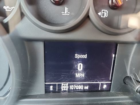 Certified 2022 Chevrolet Silverado 1500 Custom AWD/4WD image 16