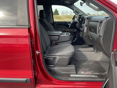 Used 2021 Chevrolet Silverado 1500 RST image 24