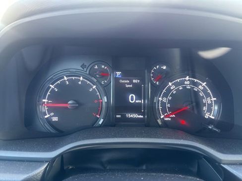 Used 2023 Toyota 4Runner SR5 Premium image 8