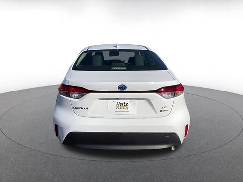 Used 2025 Toyota Corolla LE image 11