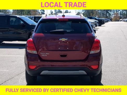Used 2022 Chevrolet Trax LT w/ Driver Confidence Package AWD/4WD image 8