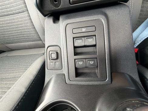 Used 2022 Ford Bronco Outer Banks AWD/4WD image 29