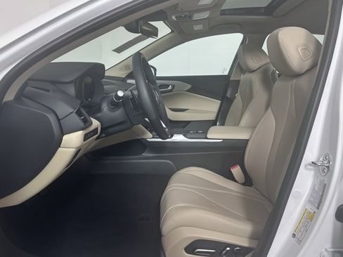 Used 2025 Acura TLX w/ Technology Package image 15