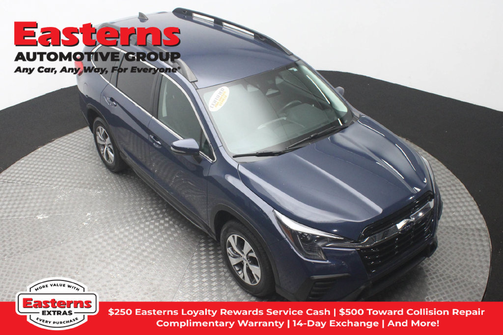 Used 2023 Subaru Ascent Premium AWD/4WD image 4