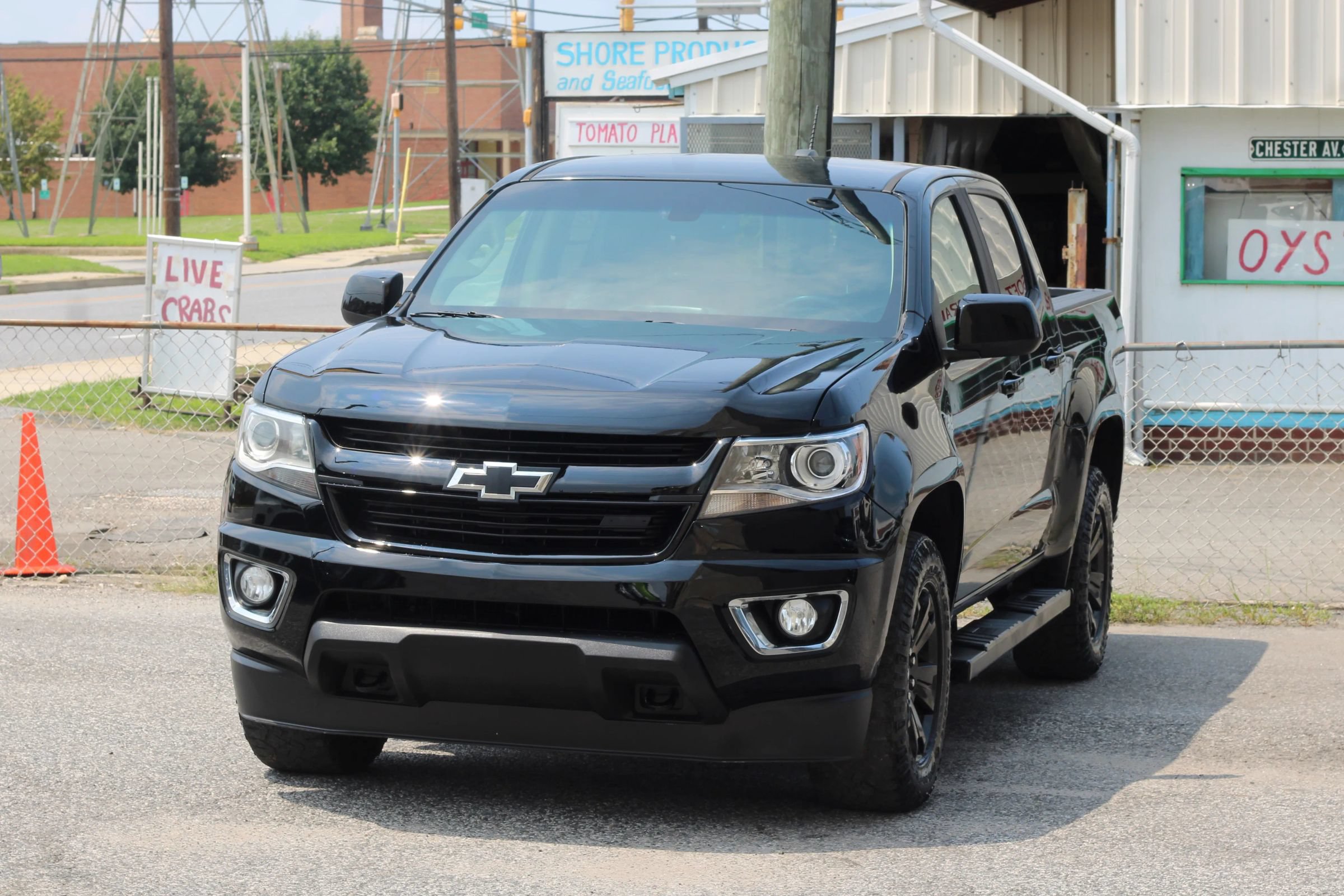 Used 2020 Chevrolet Colorado Z71 w/ Z71 Midnight Edition AWD/4WD image 3