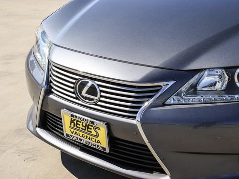Used 2013 Lexus ES 350 w/ Premium Pkg FWD image 8