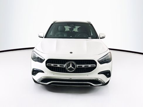 Used 2025 Mercedes-Benz GLA 250 4MATIC image 2