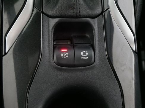 Used 2022 Toyota Corolla SE image 30