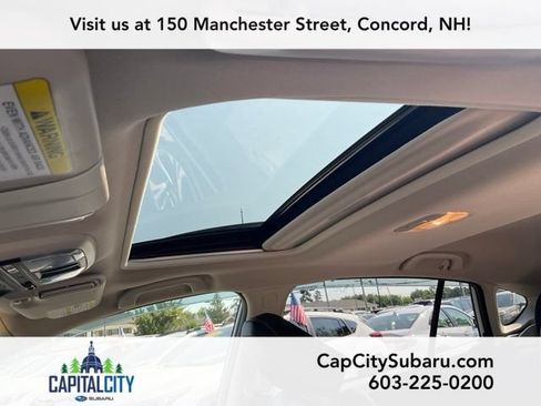 Used 2022 Subaru Crosstrek 2.5i Limited w/ Moonroof Package 2 AWD/4WD image 16