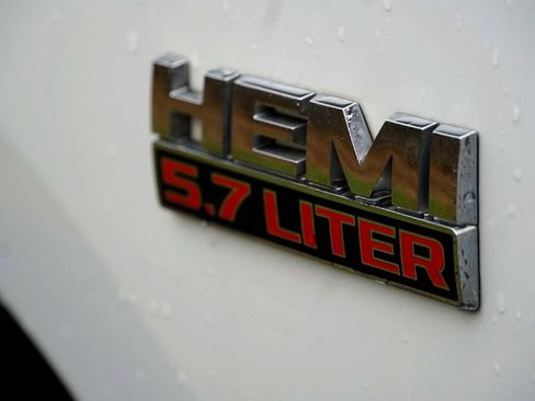 Used 2018 RAM 1500 Tradesman image 11