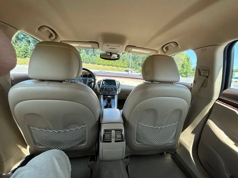 Used 2010 Buick LaCrosse CXL w/ Luxury Package FWD image 37