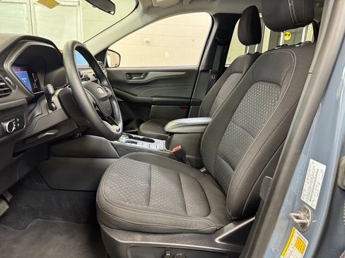 Used 2024 Ford Escape Active AWD/4WD image 12