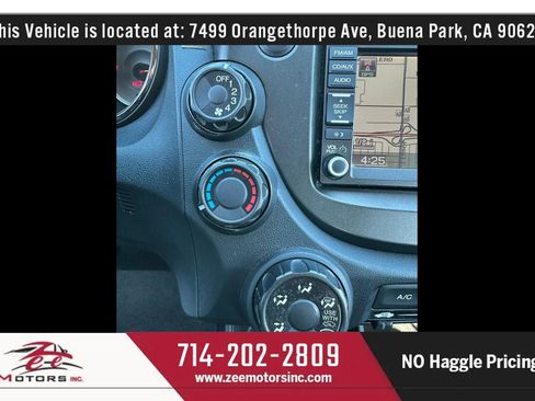Used 2012 Honda Fit Sport image 29