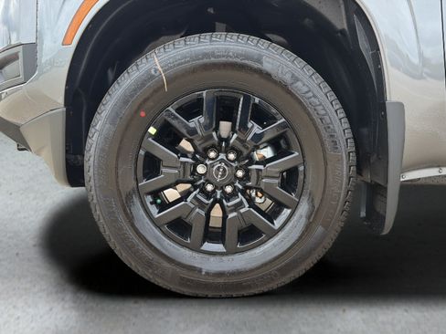 New 2026 Nissan Frontier SV w/ Tow Package AWD/4WD image 14