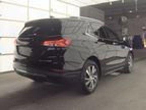 Used 2022 Chevrolet Equinox Premier AWD/4WD image 2