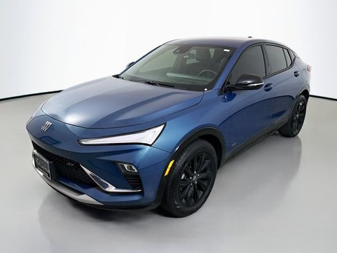 Used 2025 Buick Envista Sport Touring w/ Convenience I Package image 3