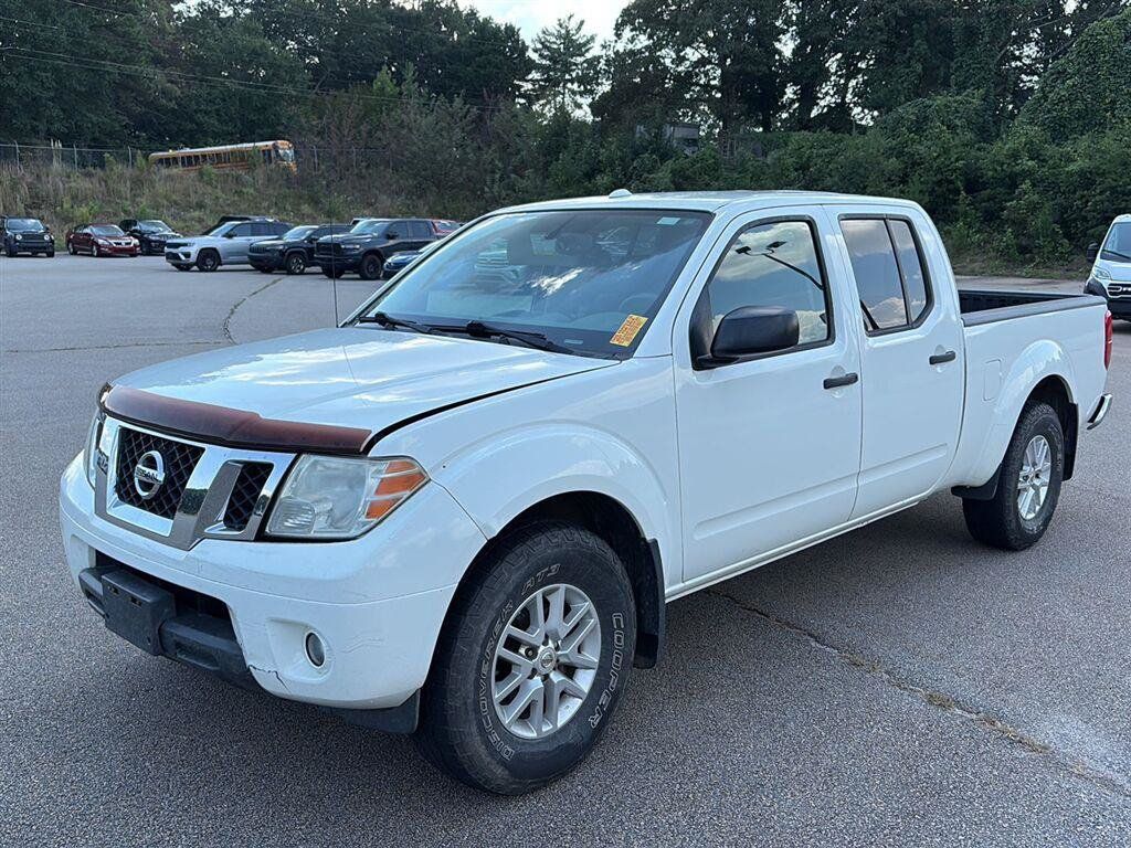 Used 2015 Nissan Frontier SV w/ SV Value Truck Package AWD/4WD image 1