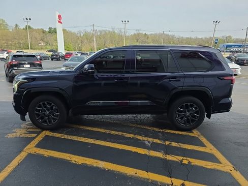 Used 2026 Toyota Sequoia Platinum image 7