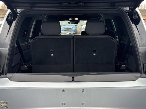 Used 2023 Rivian R1S Adventure image 15