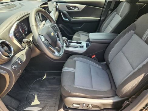 Used 2024 Chevrolet Blazer LT w/ Convenience Package FWD image 13
