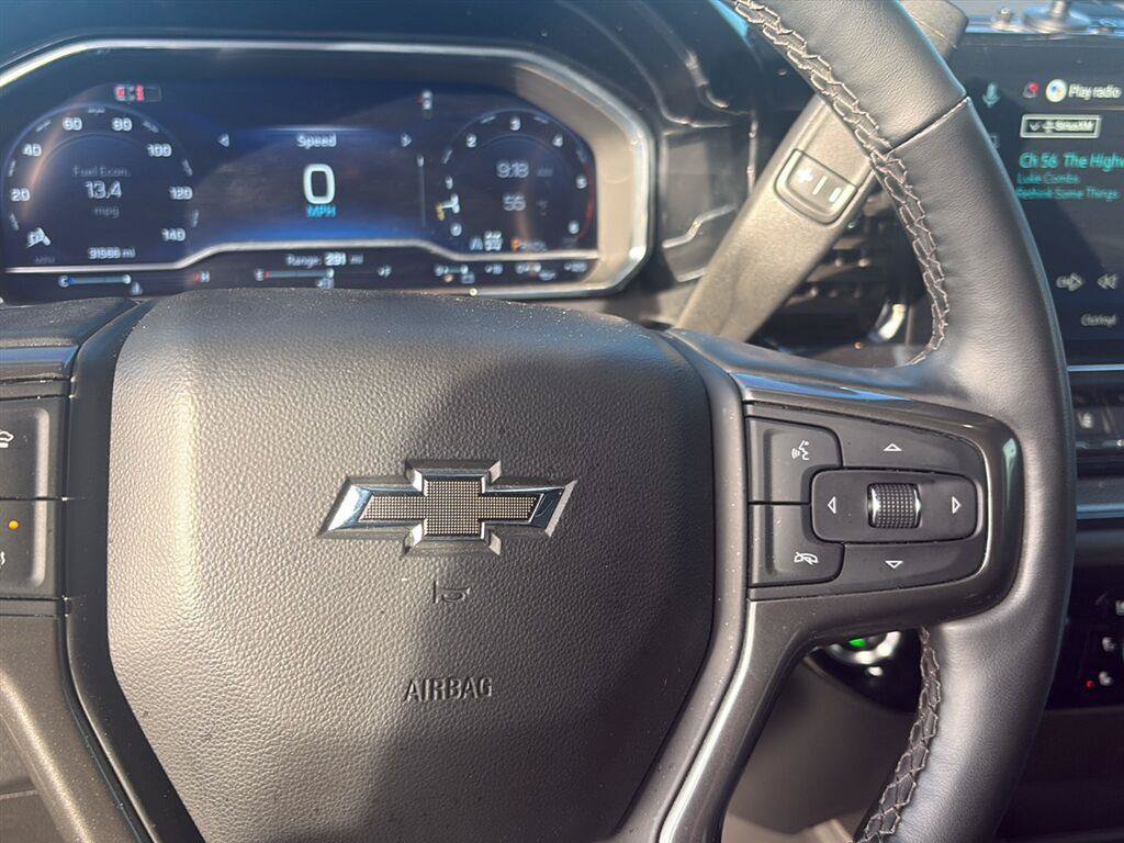 Used 2025 Chevrolet Silverado 2500 ZR2 w/ ZR2 Bison Edition AWD/4WD image 11