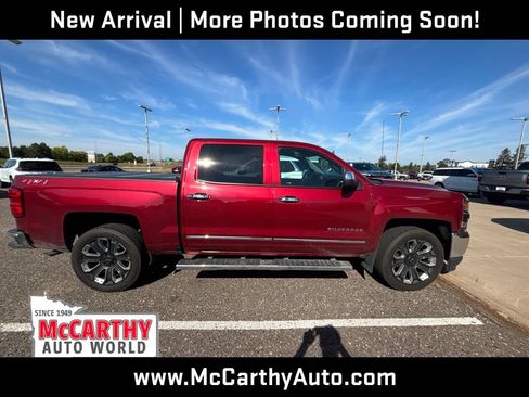 Used 2018 Chevrolet Silverado 1500 LT w/ All Star Edition AWD/4WD image 8