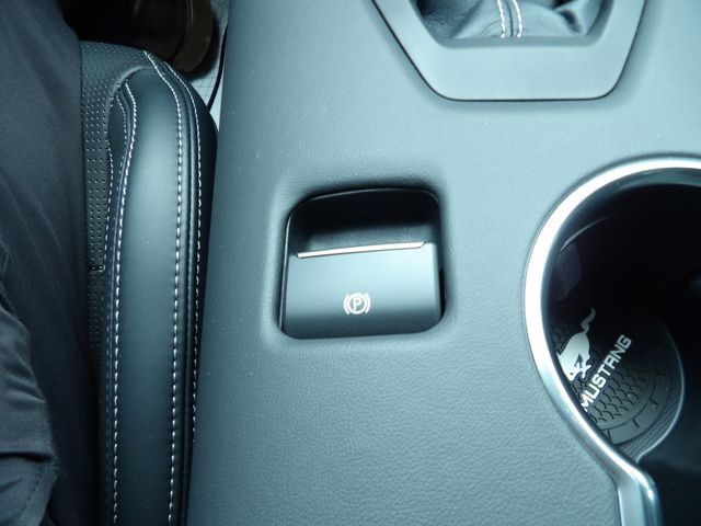 Used 2026 Ford Mustang Premium RWD image 32