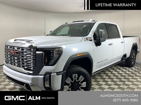 New 2026 GMC Sierra 3500 Denali w/ Denali Reserve Package AWD/4WD image 4