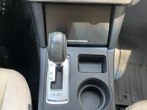 Used 2017 Subaru Legacy 2.5i Premium image 23