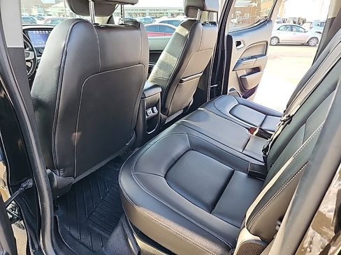 Used 2017 GMC Canyon SLT w/ Driver Alert Package image 21