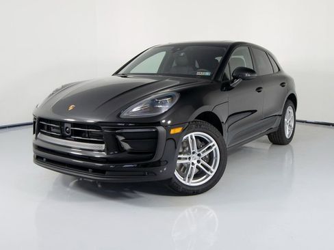 New 2026 Porsche Macan image 6