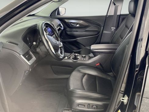 Used 2023 GMC Terrain SLT w/ LPO, Floor Liner Package FWD image 25