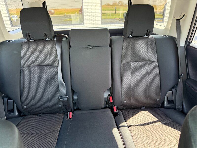 Used 2018 Toyota 4Runner TRD Off-Road w/ TRD Performance Package AWD/4WD image 23