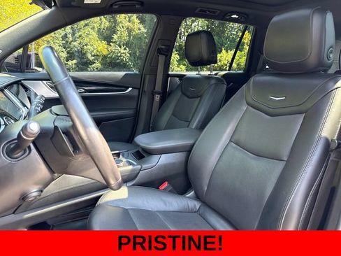 Used 2020 Cadillac XT6 Premium Luxury FWD image 14