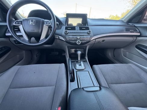Used 2011 Honda Accord LX-P image 12
