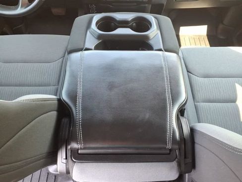 Used 2019 RAM 1500 Big Horn AWD/4WD image 25