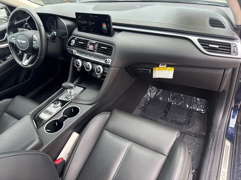 Used 2023 Genesis G70 2.0T RWD image 15