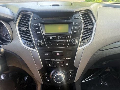 Used 2016 Hyundai Santa Fe Sport FWD image 12