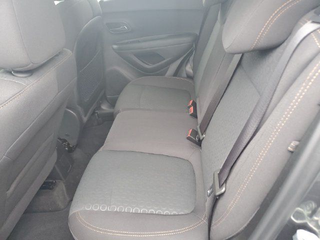 Used 2020 Chevrolet Trax LS w/ Tint and Cruise Package FWD image 12