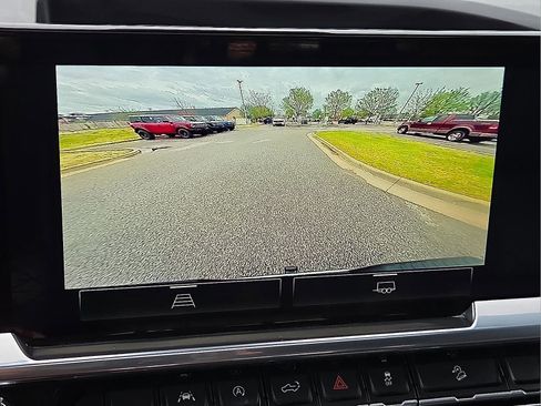 Used 2023 GMC Sierra 1500 SLT w/ SLT Convenience Package image 15