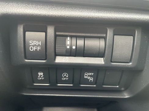 Used 2021 Subaru Crosstrek 2.5i Limited w/ Moonroof Package 2 image 25