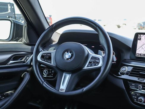 Used 2023 BMW 540i w/ M Sport Package image 22