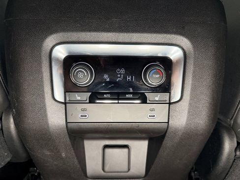 Used 2021 Chevrolet Tahoe RST w/ Luxury Package AWD/4WD image 12