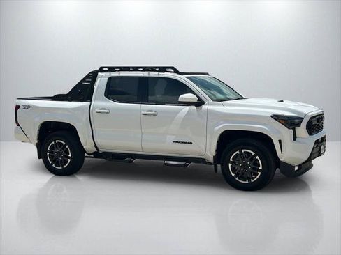 Certified 2024 Toyota Tacoma TRD Sport RWD image 4