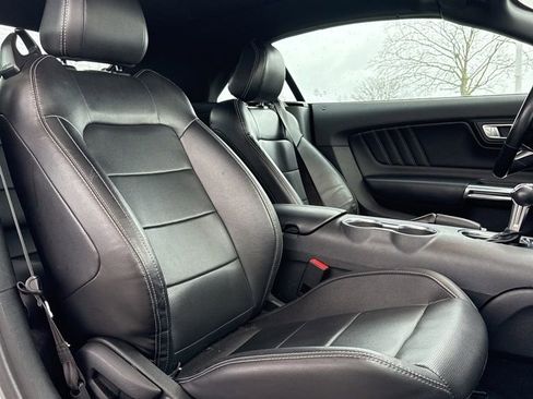 Used 2023 Ford Mustang Premium image 22