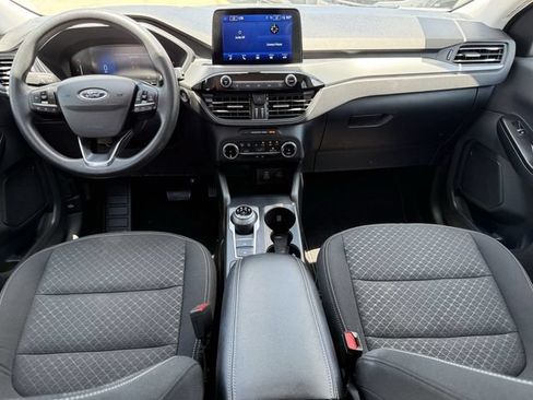 Used 2025 Ford Escape Active AWD/4WD image 8