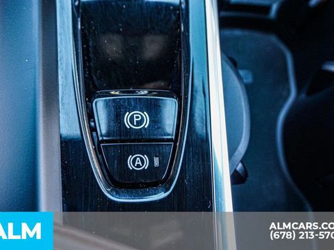 Used 2024 Volvo XC60 T8 Plus w/ Climate Package image 47